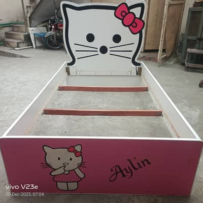 Kids kitty Bed Set, side table, mirror, drawers