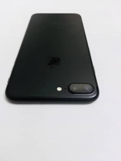 urgent need to sale iphone 7+ 10/10 condition