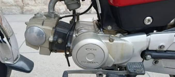Honda CD70 bike