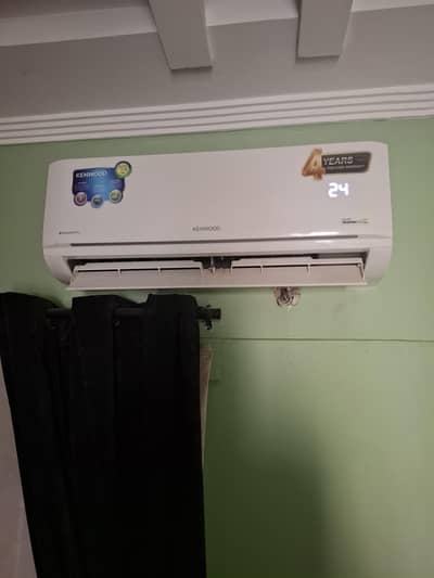Kenwood 1.5 tone Split AC