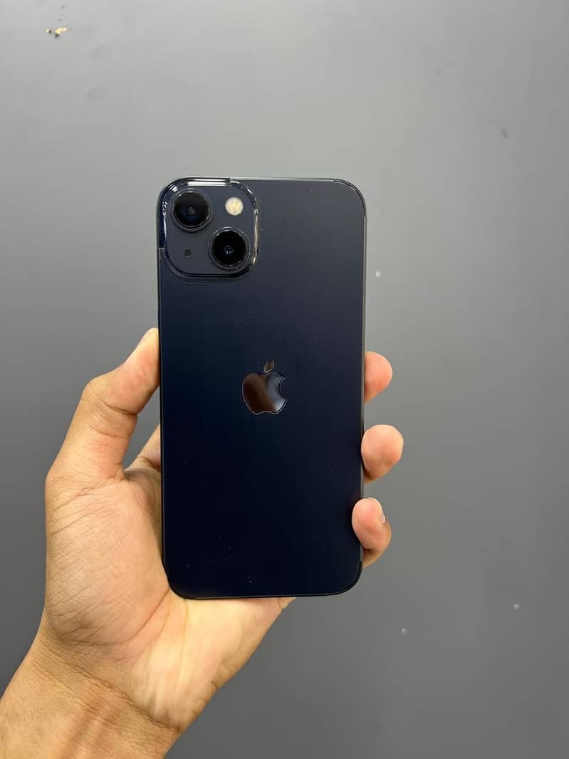 iPhone 13 5