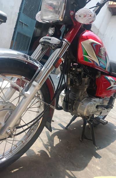 Honda cg 125