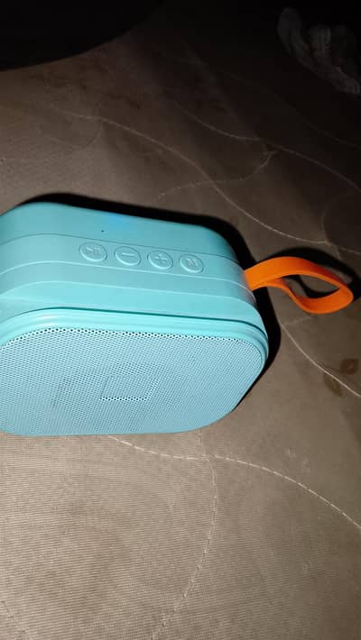 For Sale bluetooth speaker & memory card & USB & type c charging Jack