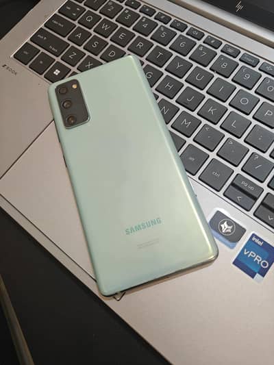 Samsung S20 FE 8gb 128Gb non Pta. 10/10