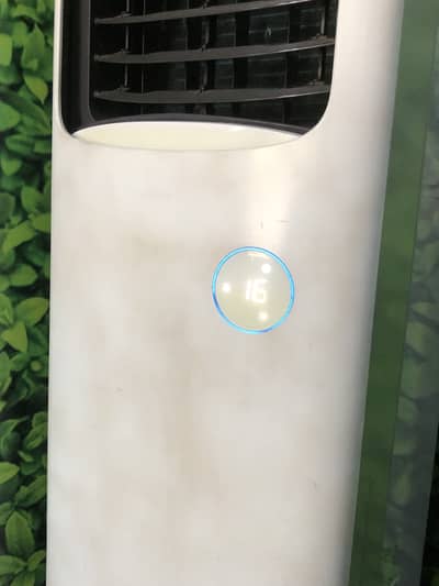 Kenwood 2 Ton Floor AC.