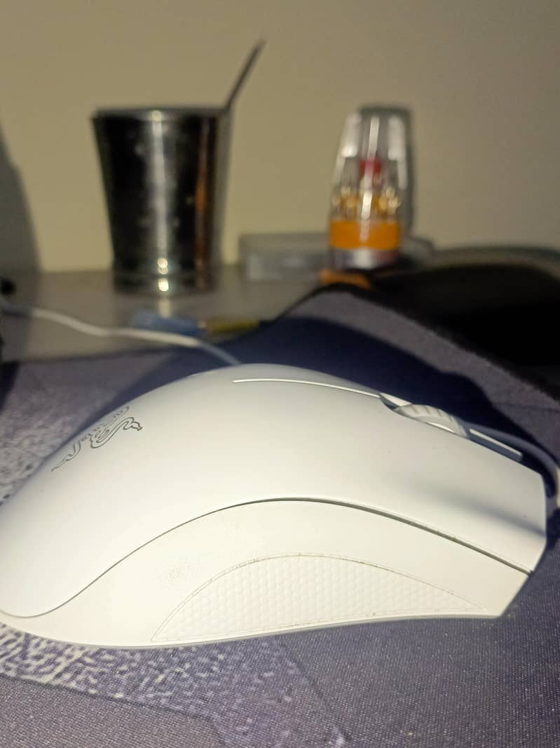 Razer deathhadder essential 2