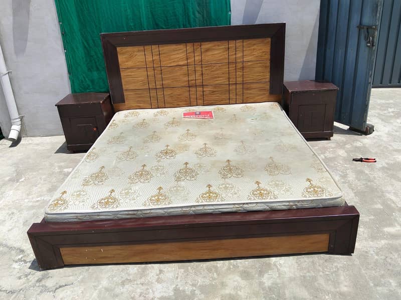 double bed 0
