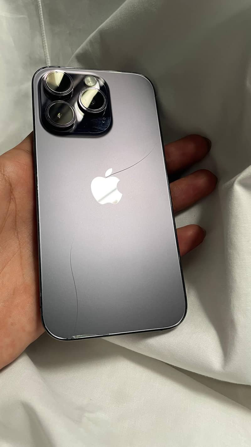 iPhone 14 Pro 1
