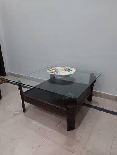 center tables number # 03124071975
