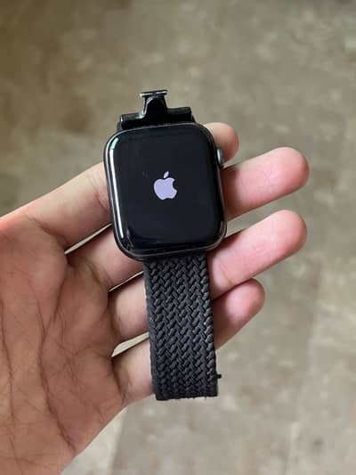 Apple series 5