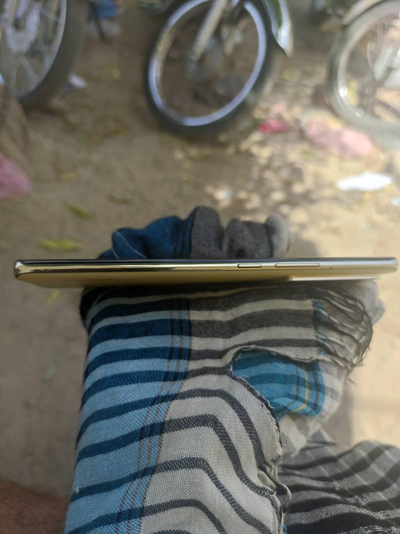 infinix 13