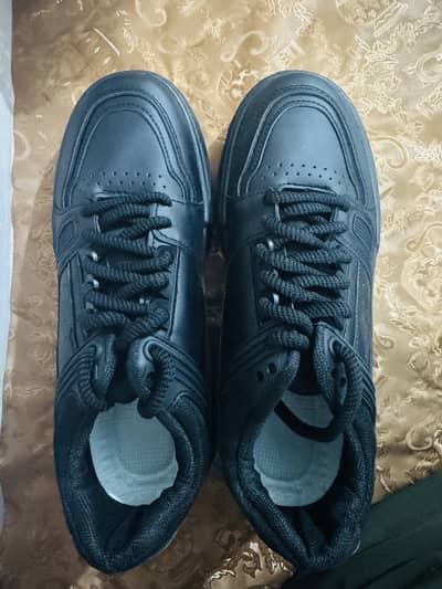 EU42 Black Aesthetic Sneakers | Imported via Temu | Premium Quality