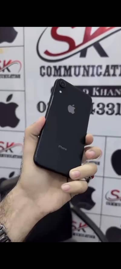 iPhone XR