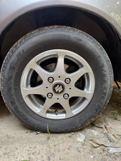 Suzuki Cultus Tyres 175/70/R13 Vitour Galaxy R1 Good Condition Chinese