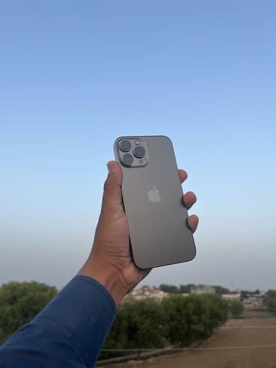 iPhone 13 Promax Pta Aprooved Urgant sale