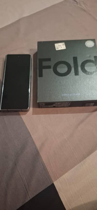 Samsung Z fold 4