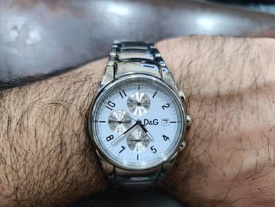 Original Dolce & Gabbana chronograph date watchin 20000 only