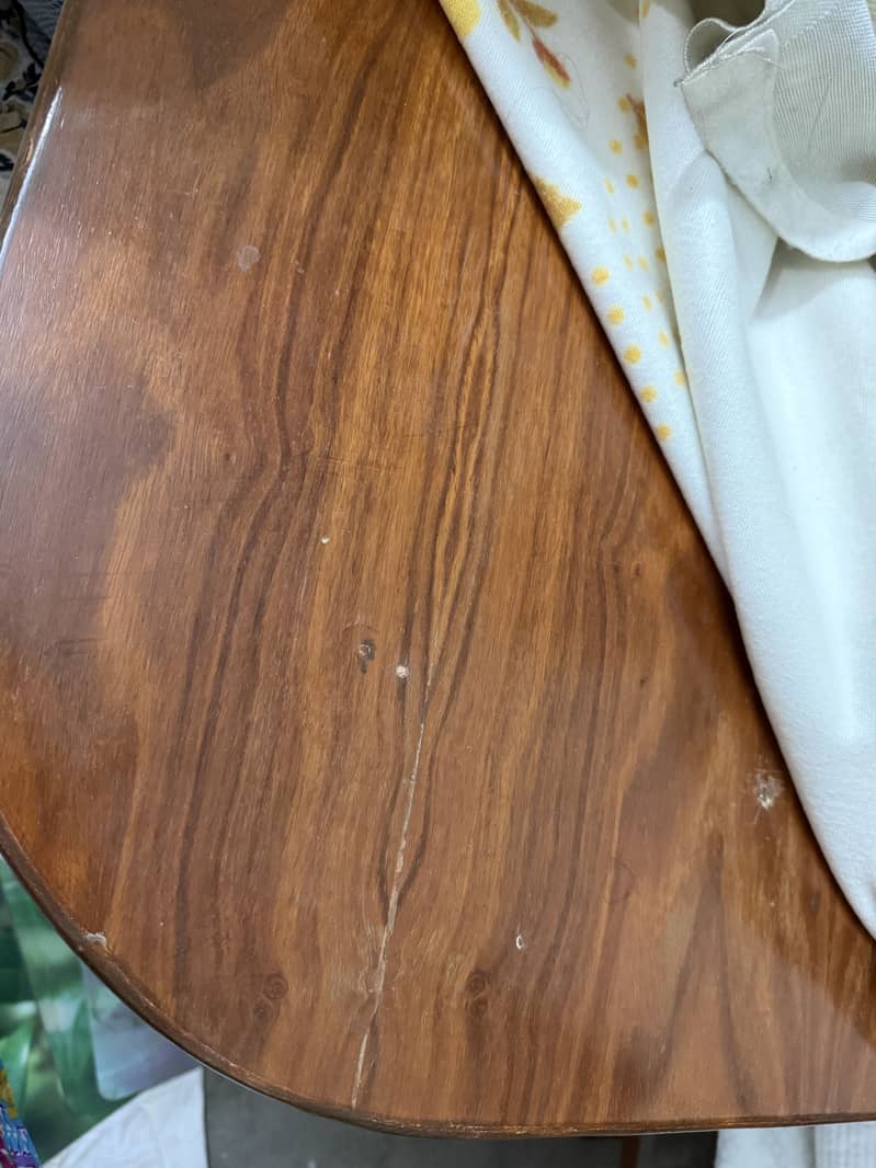 Dining Table with 4 chairs 3