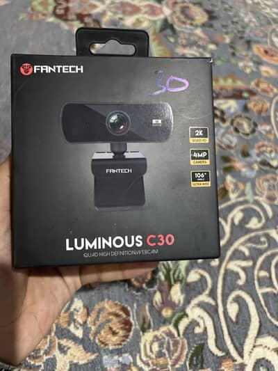 Luminous c30 webcam