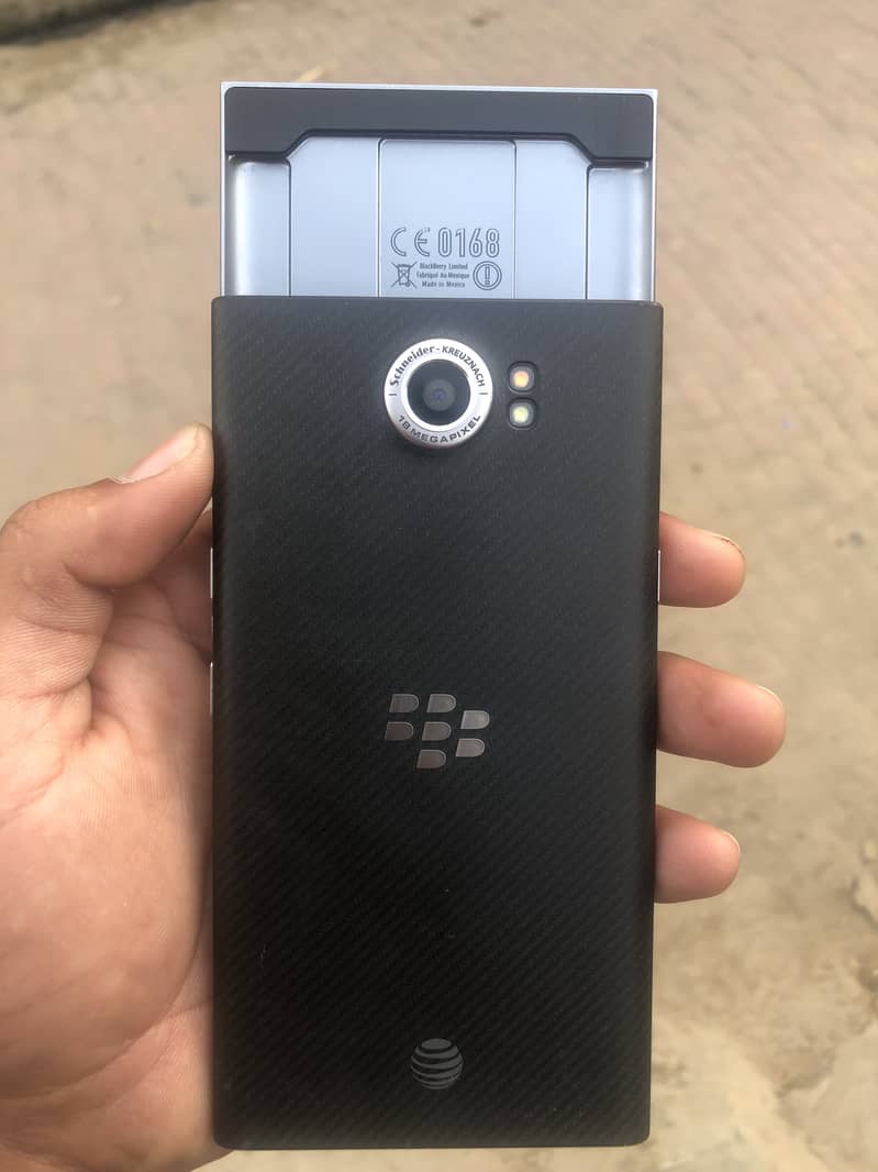 Blackberry 5