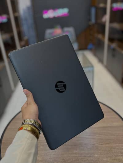 HP Core i5 7th Generation (Ram 8GB + SSD 128GB) 15 LED Display