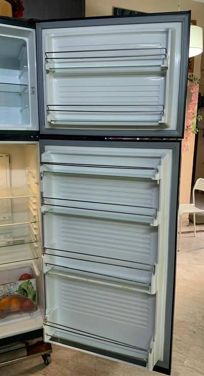 Dawlance Refrigerator For Sale