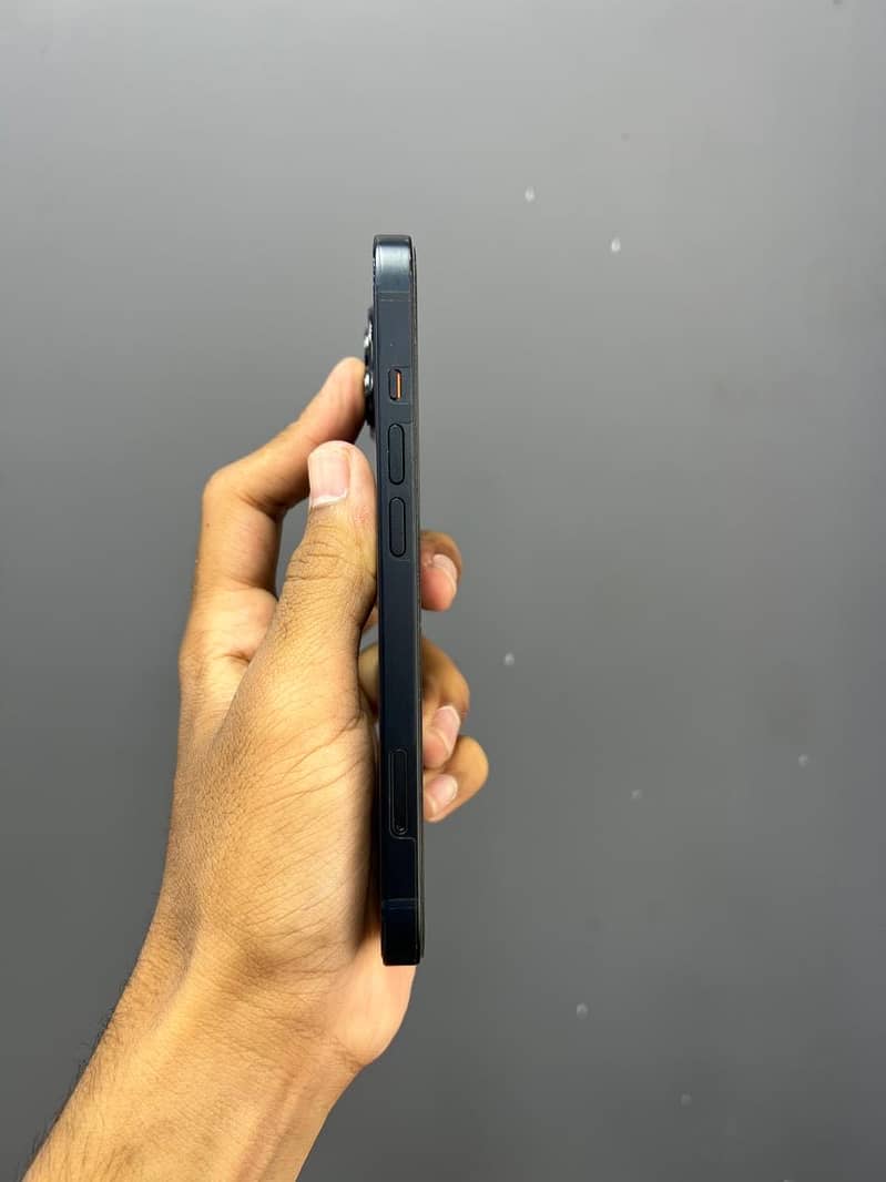 Iphone 13 6