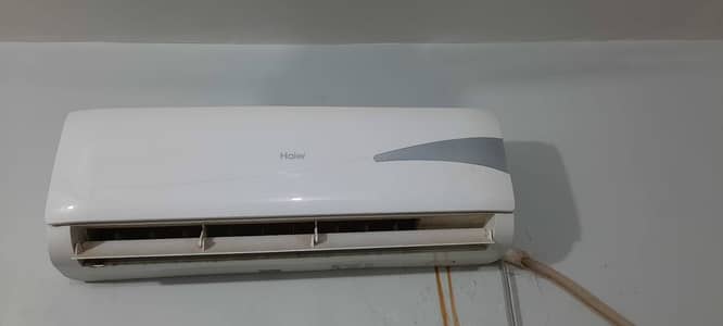 Haier AC non inverter 1 ton for sell