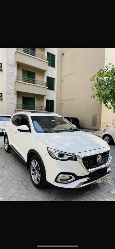 MG HS 2021