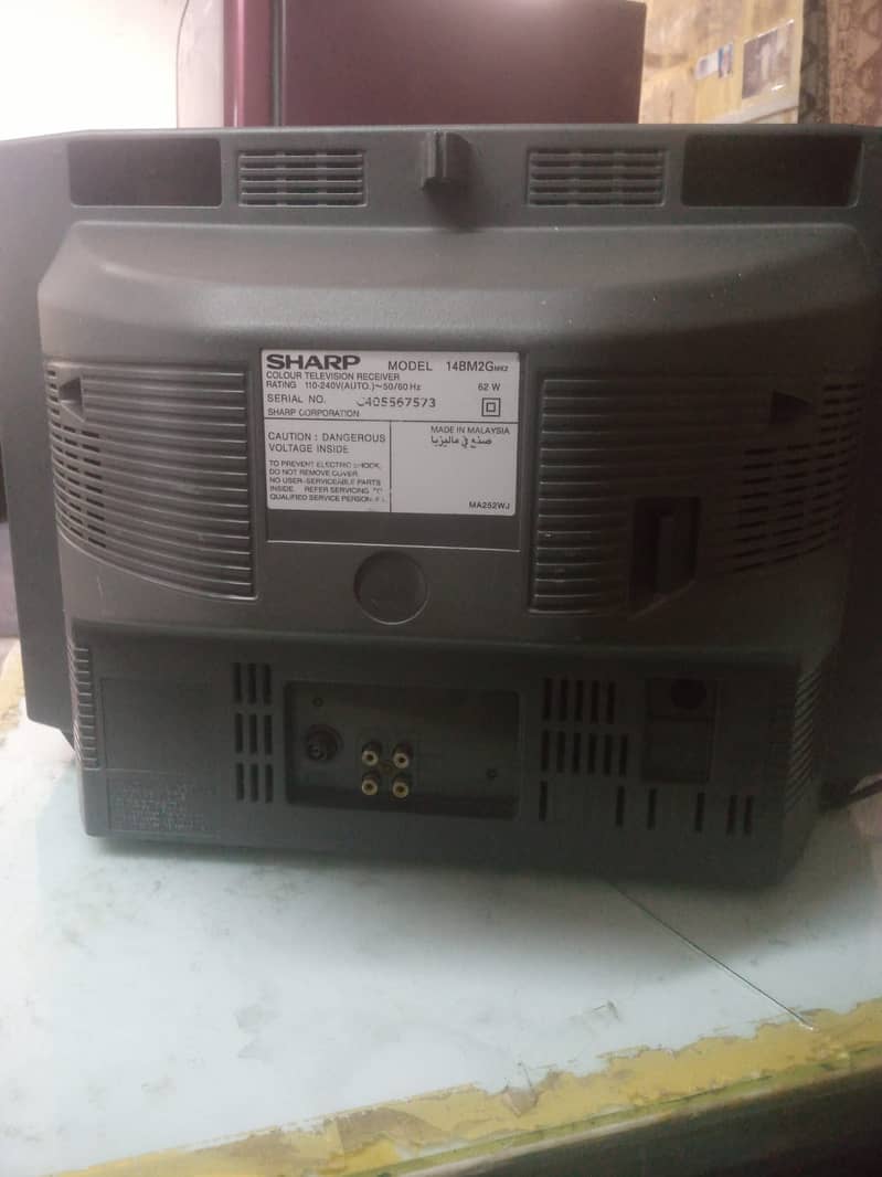2 Sharp tv 14 inch 5