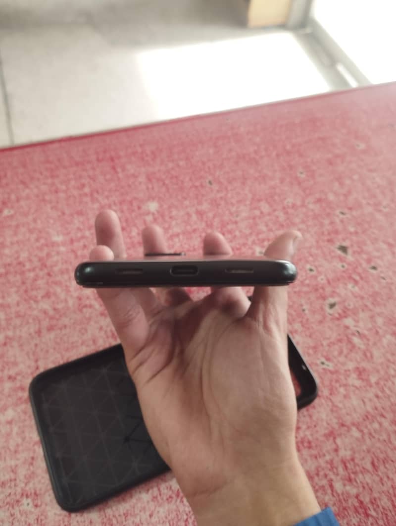 Google pixel 4a5g 4
