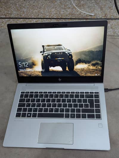 Hp elitebook 1040 corei5 7th generation new condition