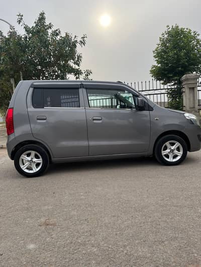 Wagon R grey colour