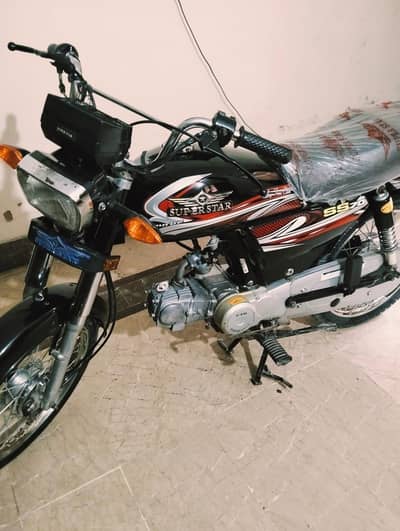 25 ka model Hy first owner baqi rabta kr k dekh lo