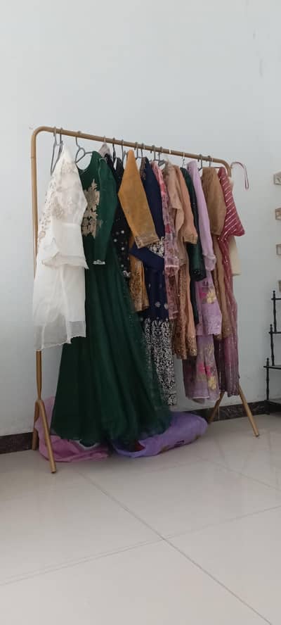 cloth stand