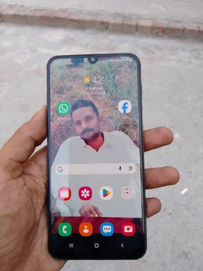 Samsung a50 good condition 4. . 128