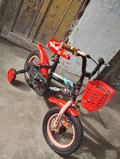 Kids Cycle Zayada use ni huwi 12 inches japanise cycle