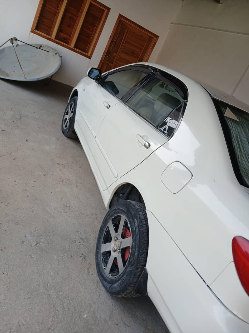 AC saloon 2004 model 1