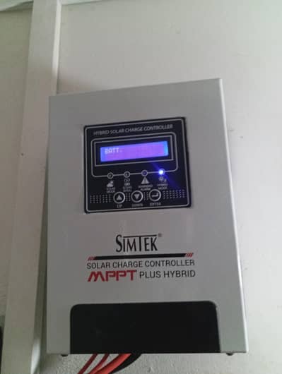Simtek 85A Hybrid Mppt
