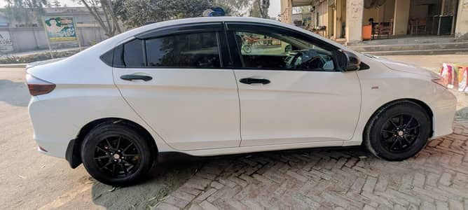 Honda Grace Hybrid 2015/2018