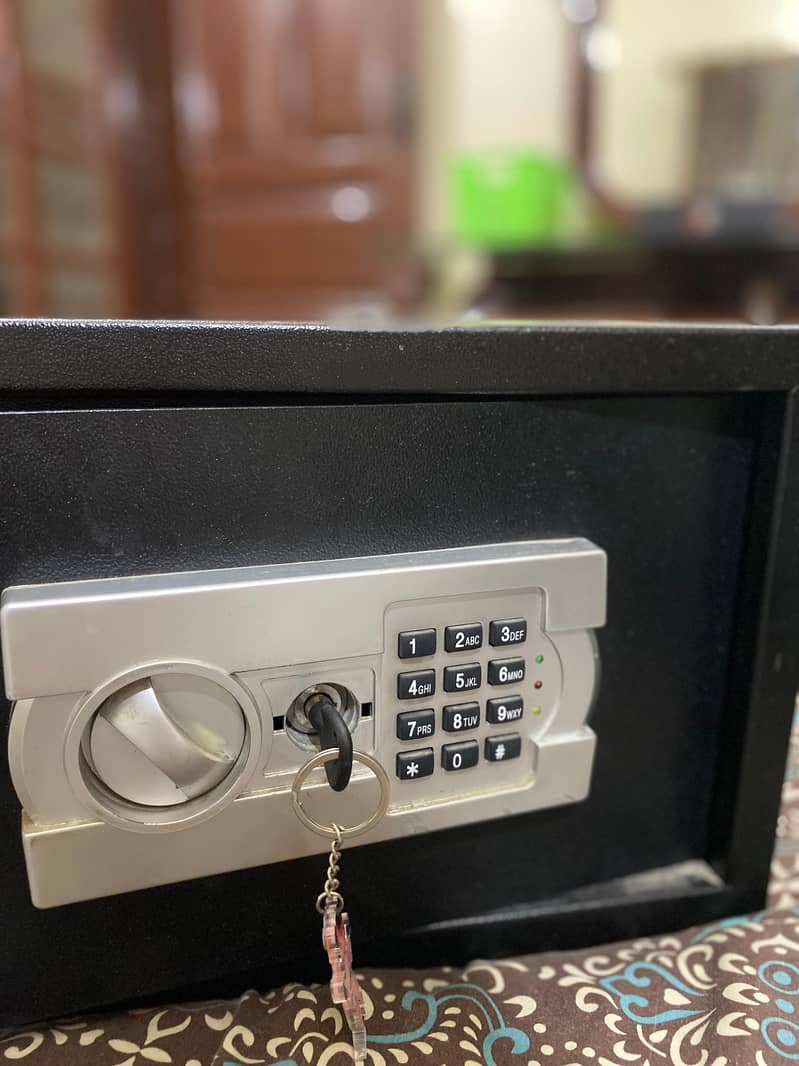 Security Locker 0