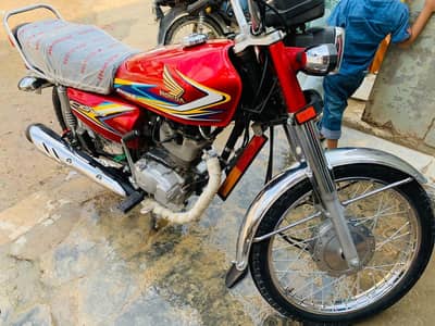 Honda bike 125cc model 2019 Karachi registration