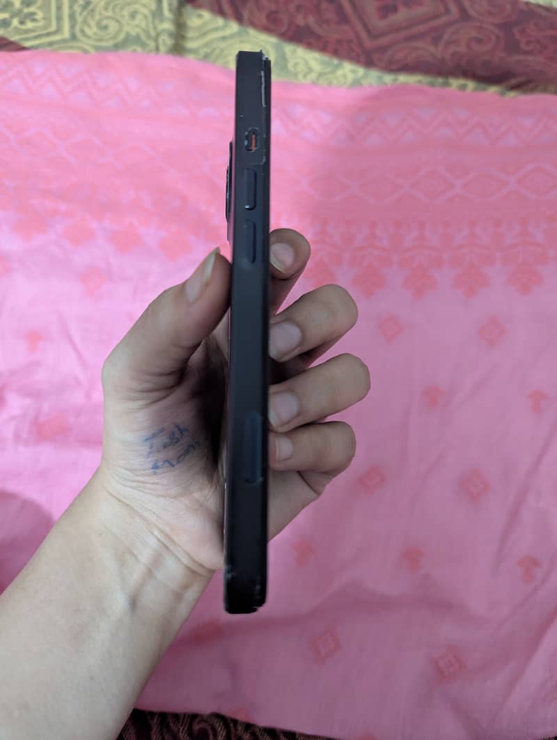 Iphone 13 8