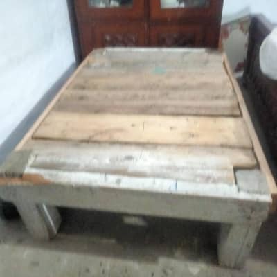 wooden Bed Takh . solid wood