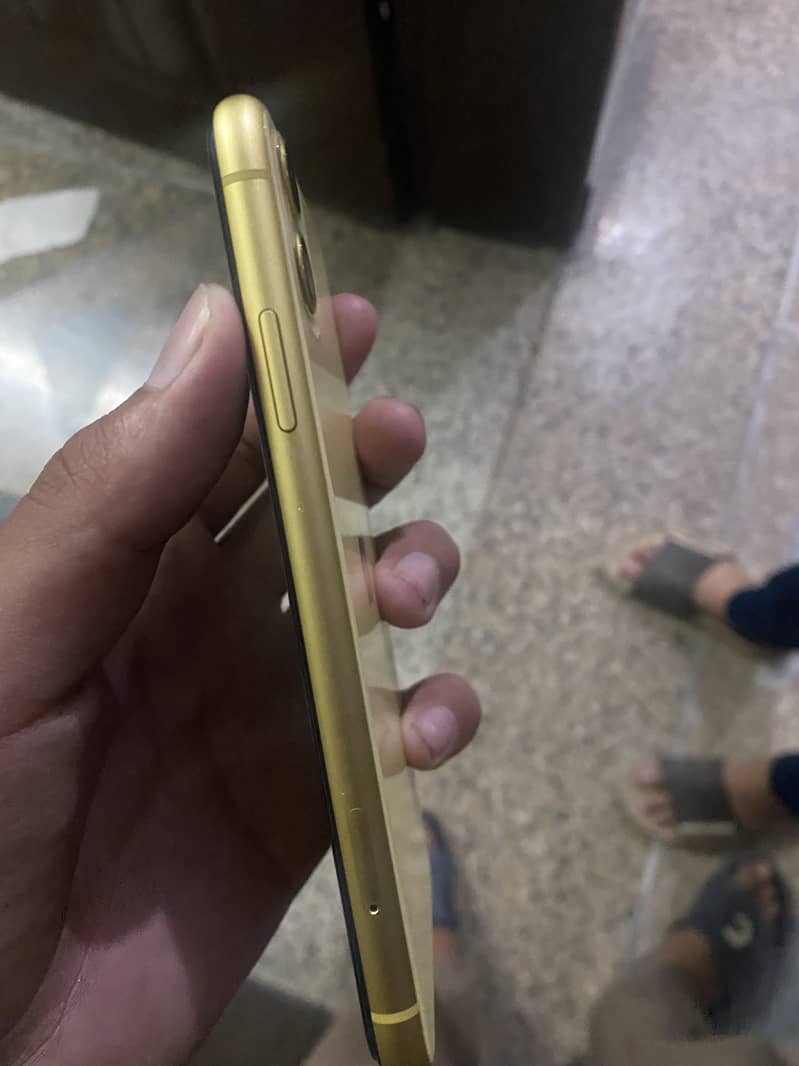Apple iPhone 11 1