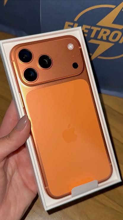 Iphone 17 pro max 1