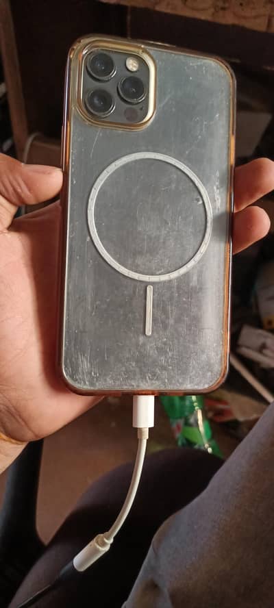 iPhone 12 pro bypass