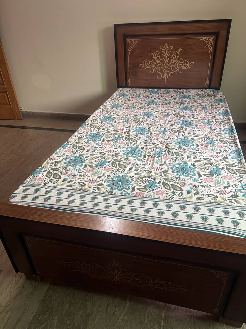 Single bed 2