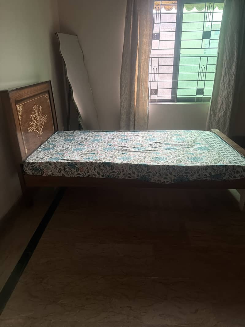 Single bed 3