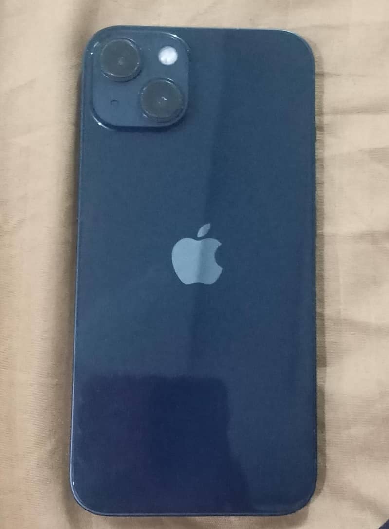 iPhone 13 4